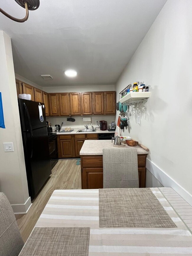 Building Photo - Fully furnished and ready to move in - Heat, Water and Internet are included - Newly renovated in...