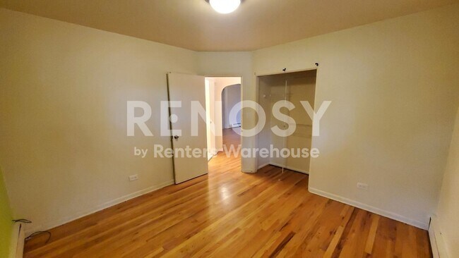 Building Photo - 2225 S Cherry St