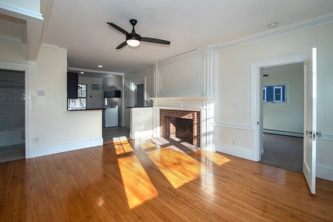 Building Photo - 85 Belknap St