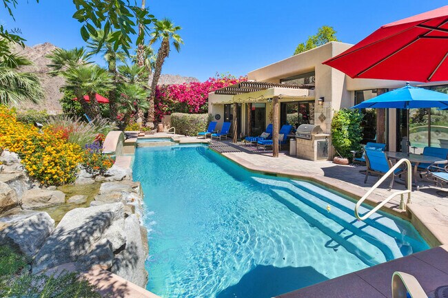 Building Photo - 76900 Avenida Fernando