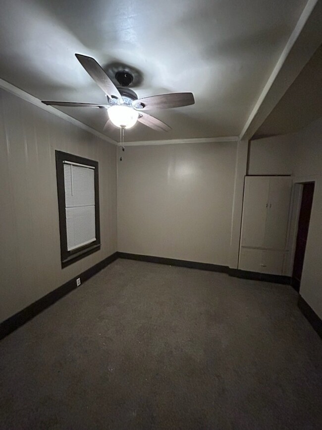 Primary Photo - Spacious 3-Bedroom Home in Saginaw – Move-...