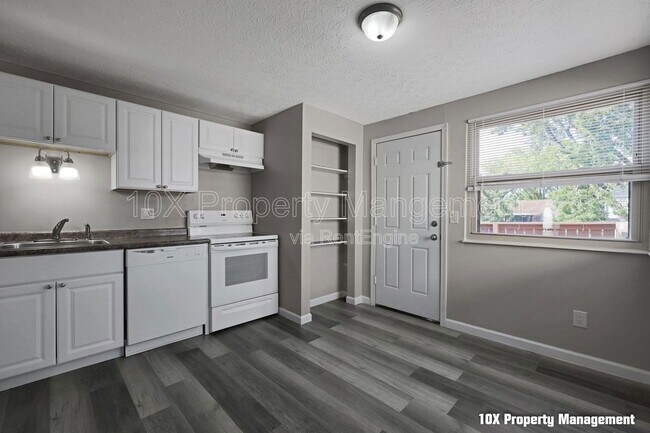 Building Photo - 6778 Alexdon Ct
