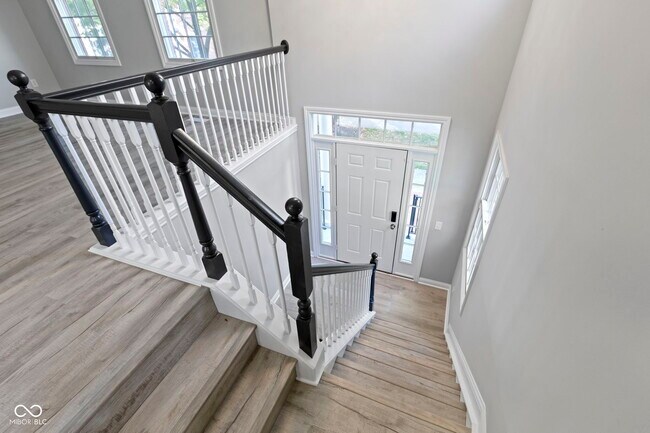 Building Photo - 12922 Ives Way