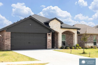 Building Photo - 10087 Melon Ave