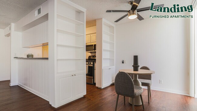 Building Photo - 555 Laurie Ln