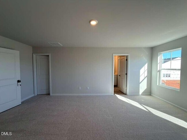 Building Photo - 6025 Grey Colt Wy