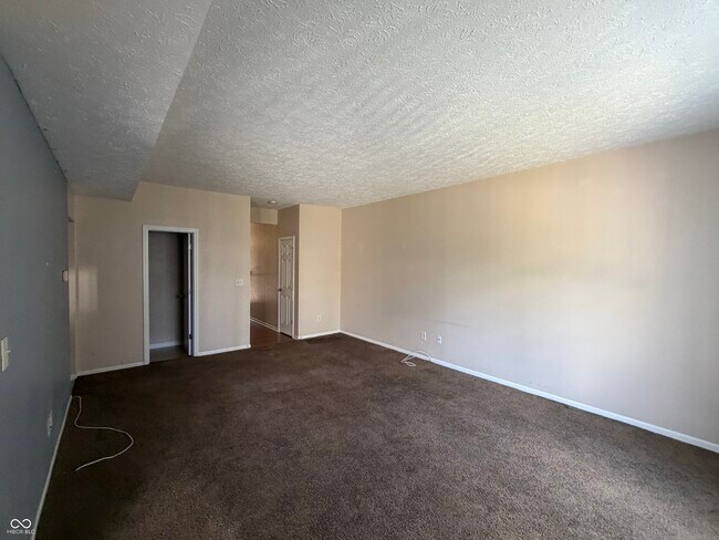 Building Photo - 2424 Boyer Ln