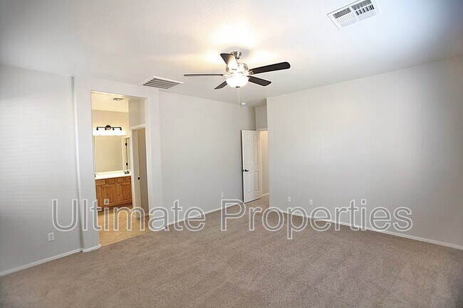 Building Photo - 12658 W Duane Ln