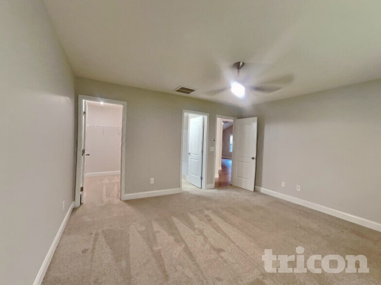 Building Photo - 5433 Misty Hill Cir