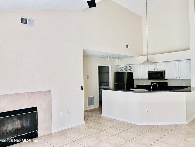 Building Photo - 505 Boardwalk Dr