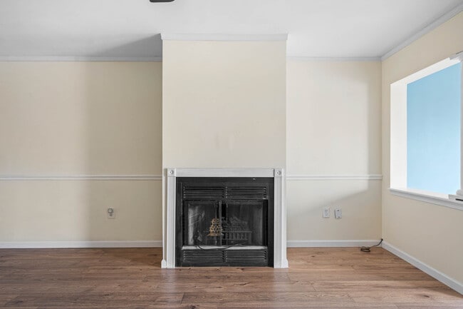 Building Photo - 38256 Hummingbird Ln