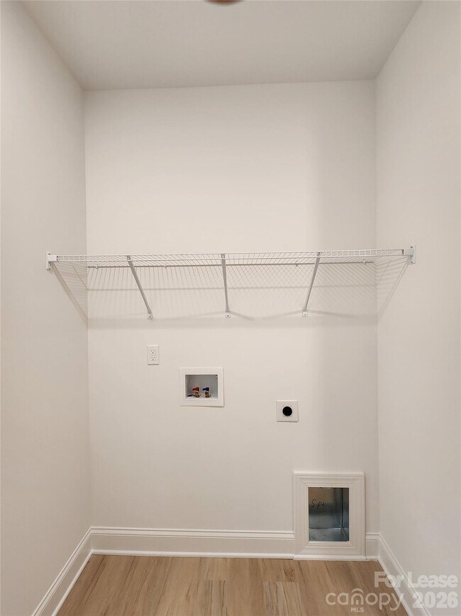 Building Photo - 1021 Jerome St