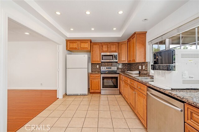 Building Photo - 8175 Mammoth Cir