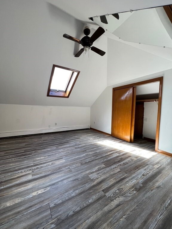 Building Photo - 345 Park Ave