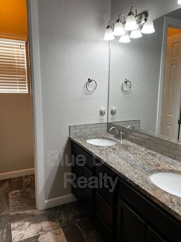 Building Photo - 7312 Valle Cantero Ln NW