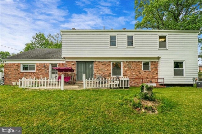 Building Photo - 11119 Lamplighter Ln