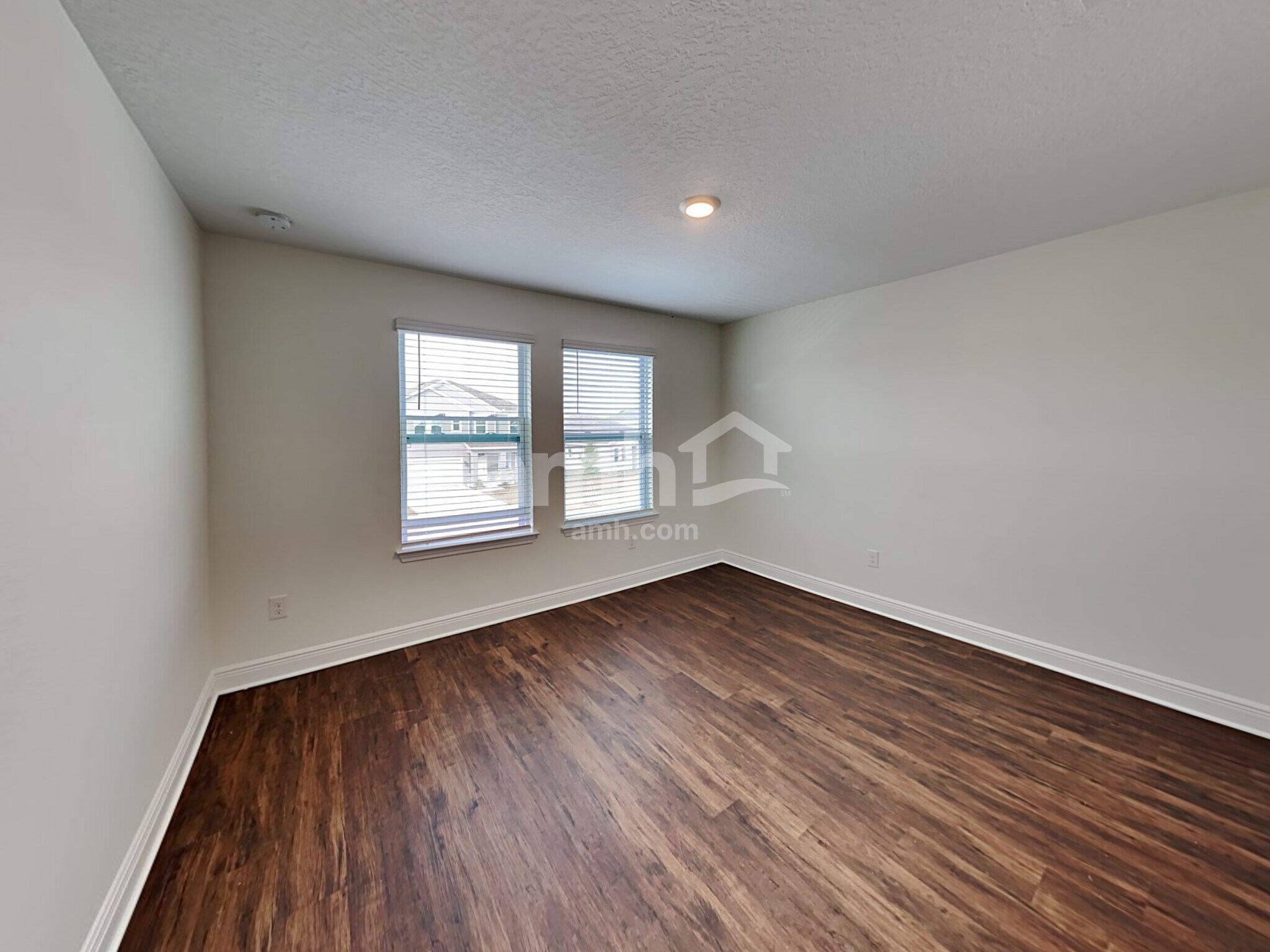 Building Photo - 20585 Calla Lily Dr