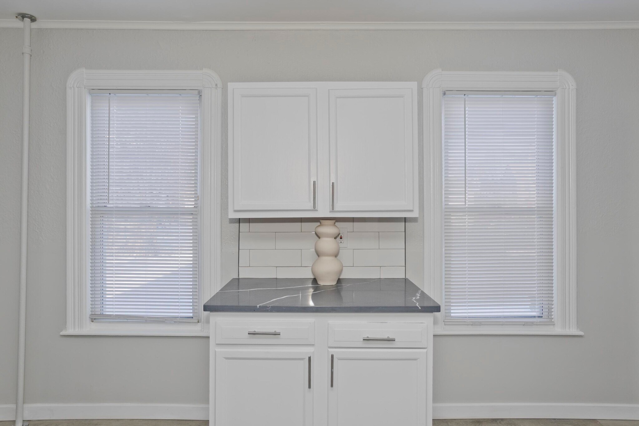 Building Photo - 68 Ottawa St