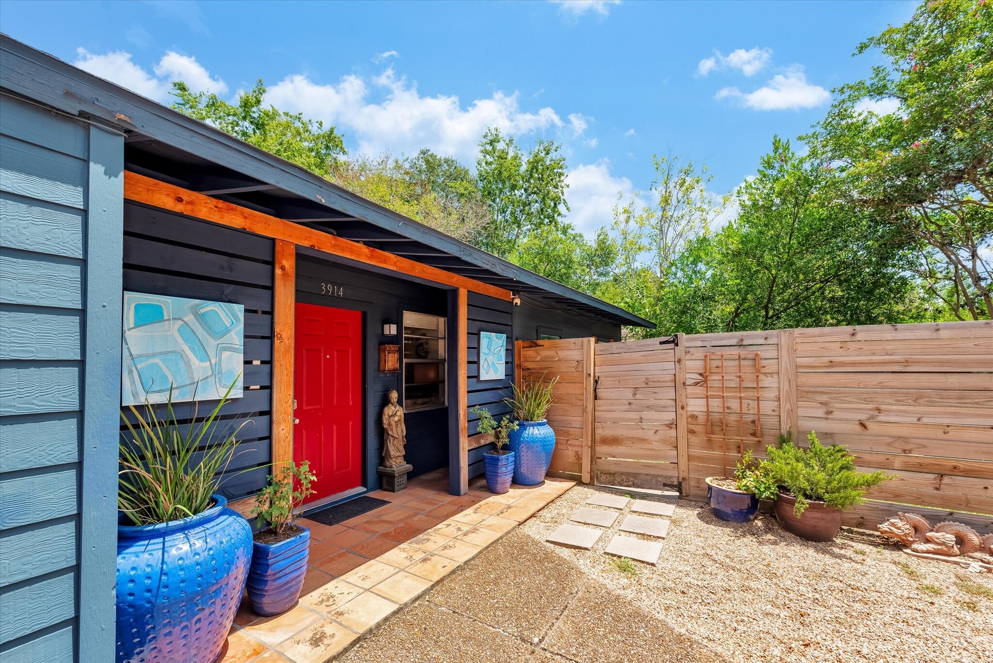 Building Photo - 3914 Ella Blvd