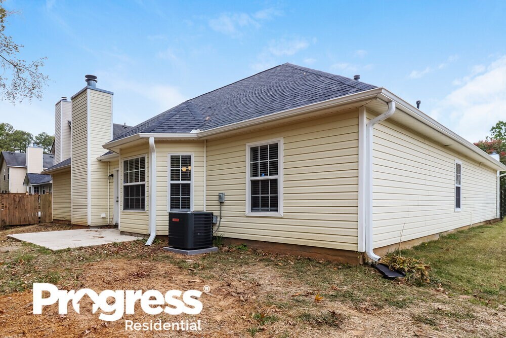 Building Photo - 3328 Metro Way SW