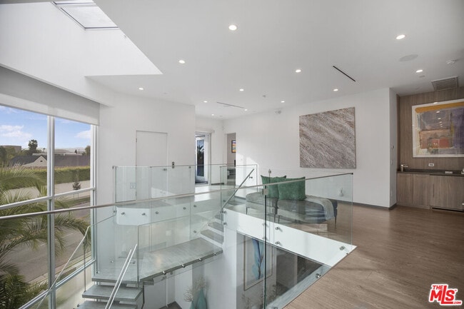 Building Photo - 6379 Colgate Ave