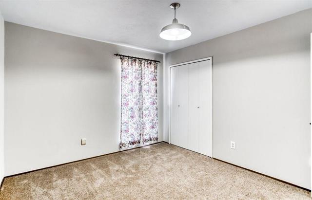 Building Photo - 5656 Pearce St