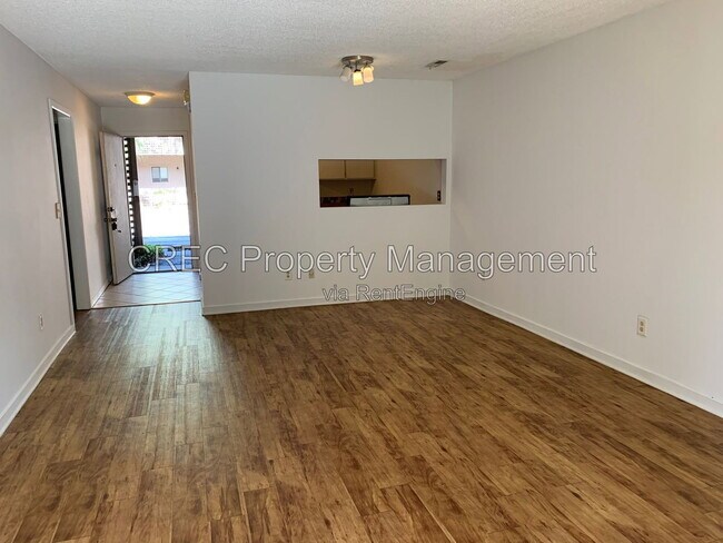 Building Photo - 2736 Jobee Dr
