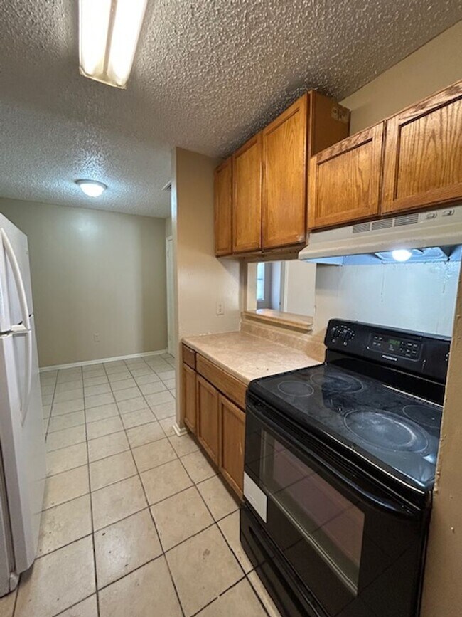 Building Photo - 751 Hammond Manor Dr