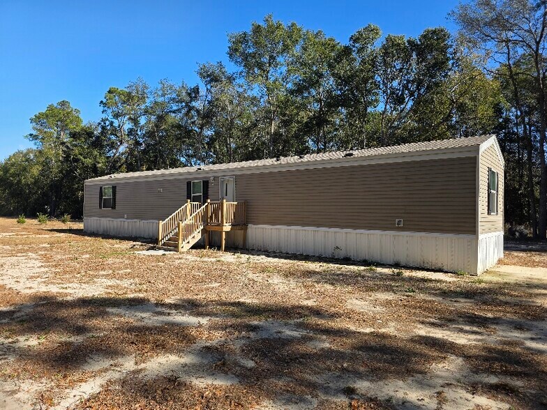 Building Photo - 27 Sam Doyle Dr