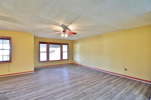 Building Photo - 501 N La Salle Dr
