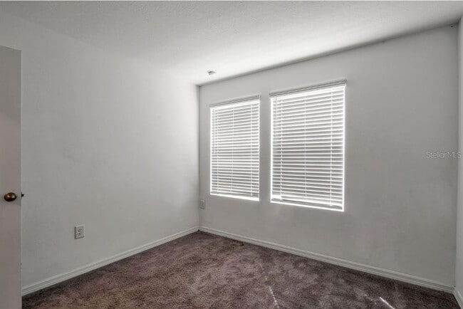 Building Photo - 1124 Merrill St