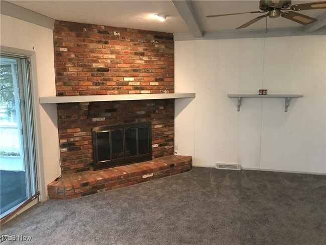 Building Photo - 33403 Cromwell Dr