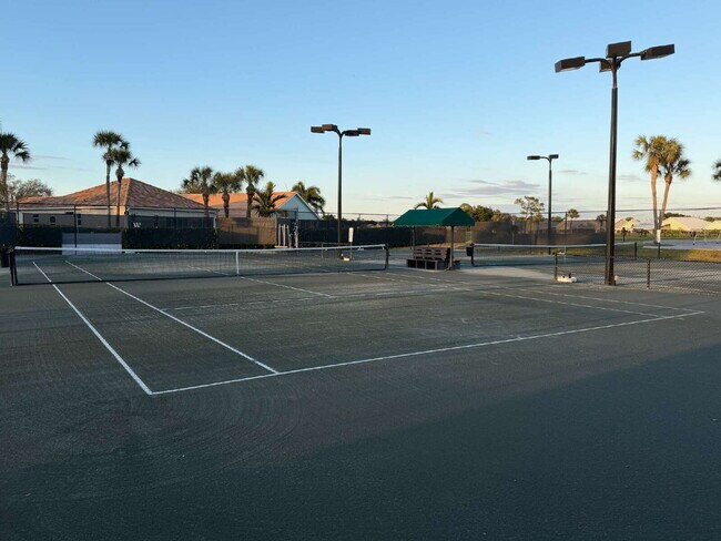 Building Photo - Turkey Furnished 3 Bed Pool Home in Venice