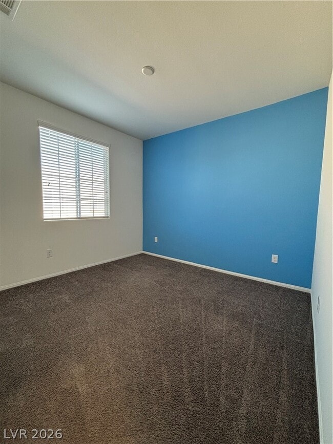 Building Photo - 5672 Sartorial St