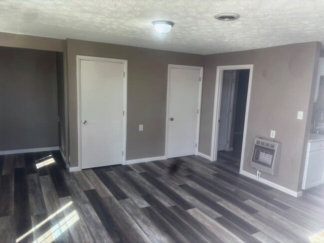 Building Photo - 2785 Tyn Rhos Rd