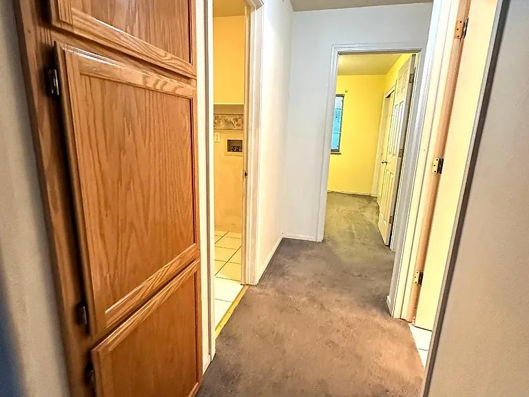 Building Photo - 1836 Brahms Way