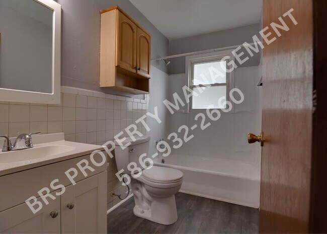 Building Photo - 7236 Wiegand Blvd