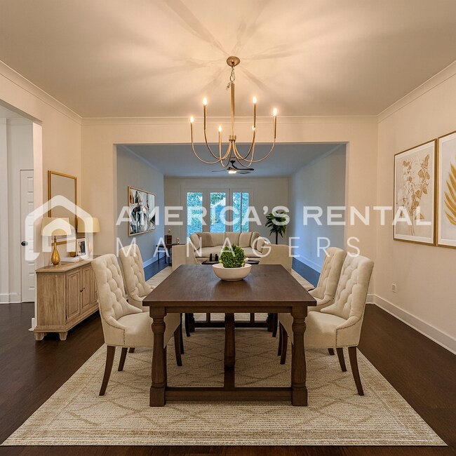 Building Photo - Home for Rent in Vestavia Hills, AL!!! Sig...