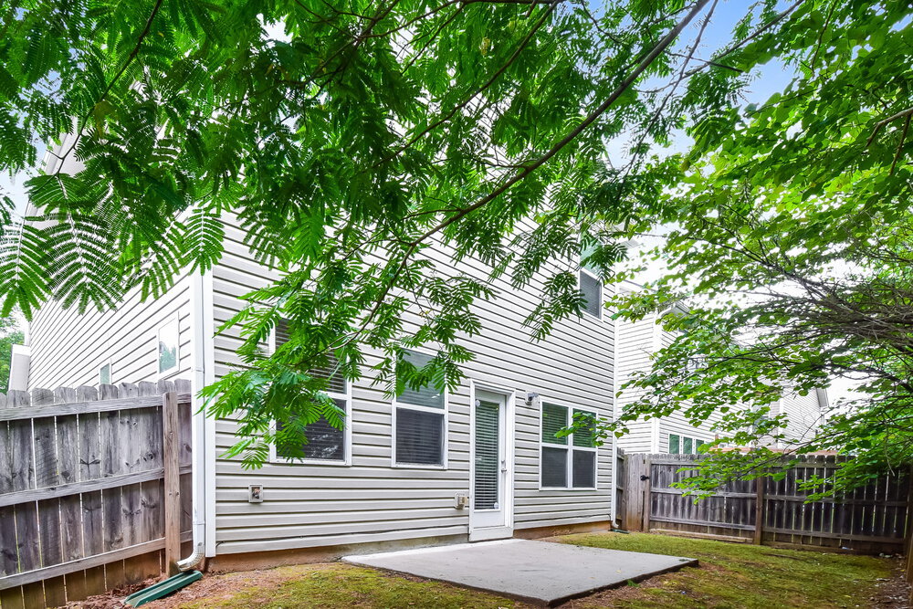 Building Photo - 464 Lobdale Falls Dr