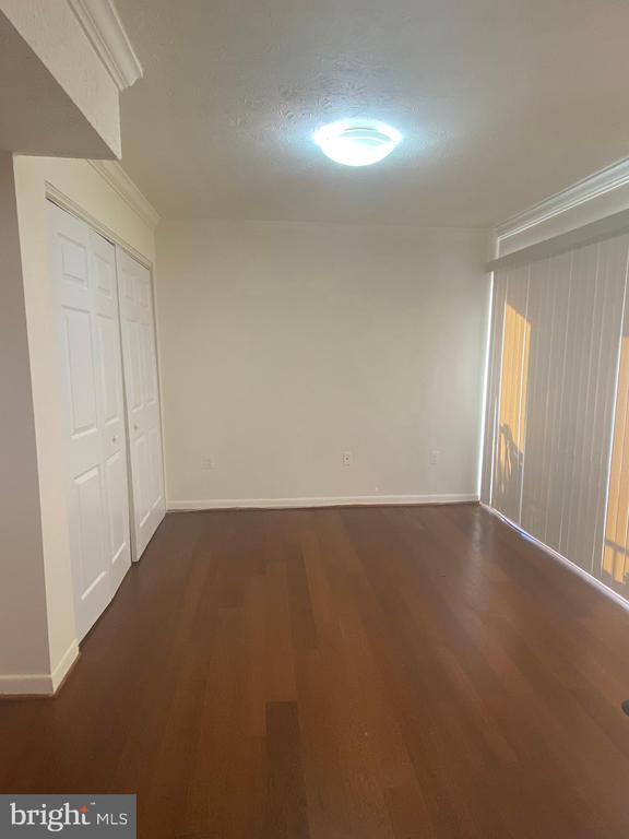 Building Photo - 8009 Mandan Rd