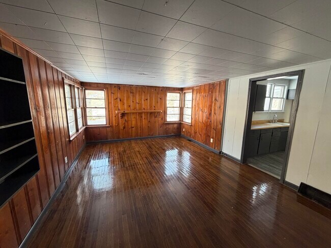 Building Photo - 1232 Freeman-