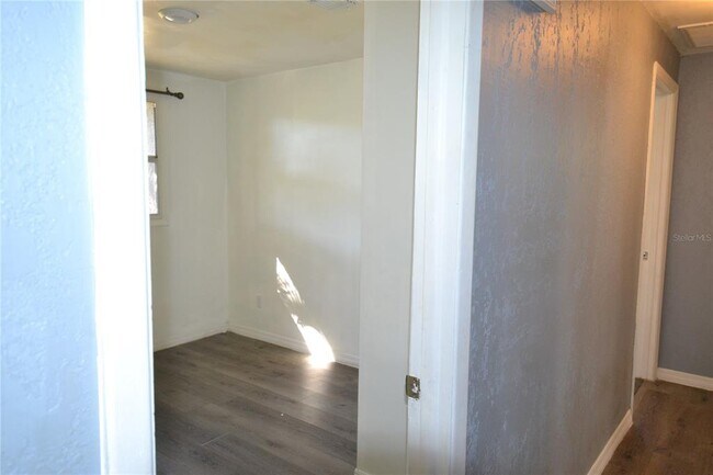 Building Photo - 11465 92nd St N