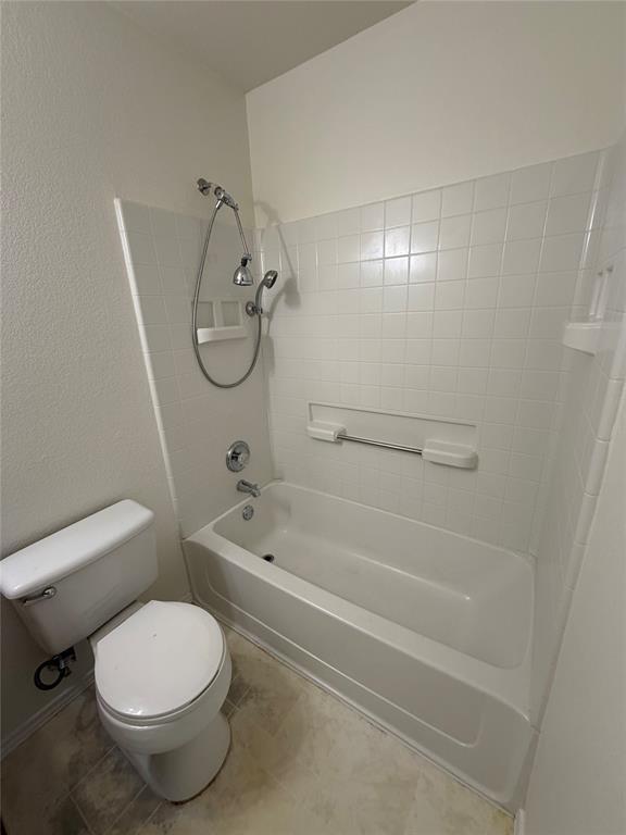 Building Photo - 917 W South St