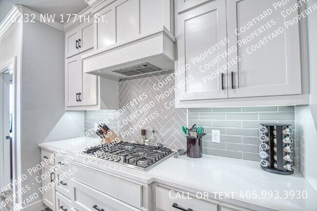 Building Photo - 6232 NW 177th St