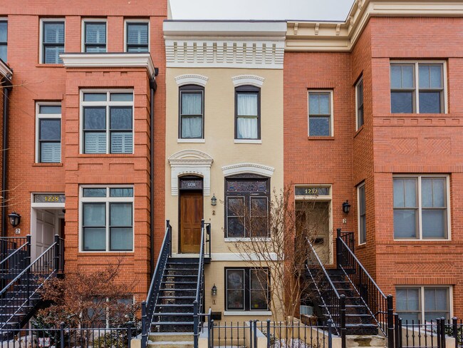 Building Photo - 1230 4th St NW