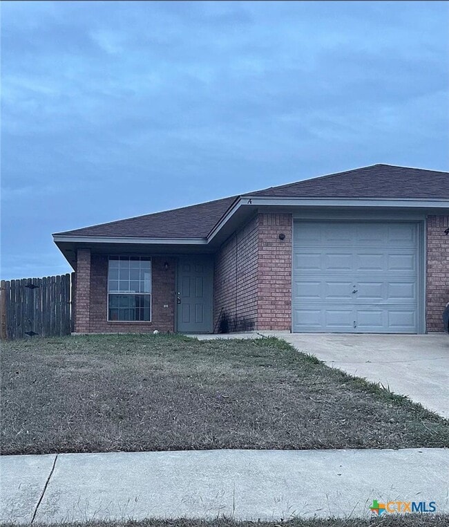 Building Photo - 4304 July Dr