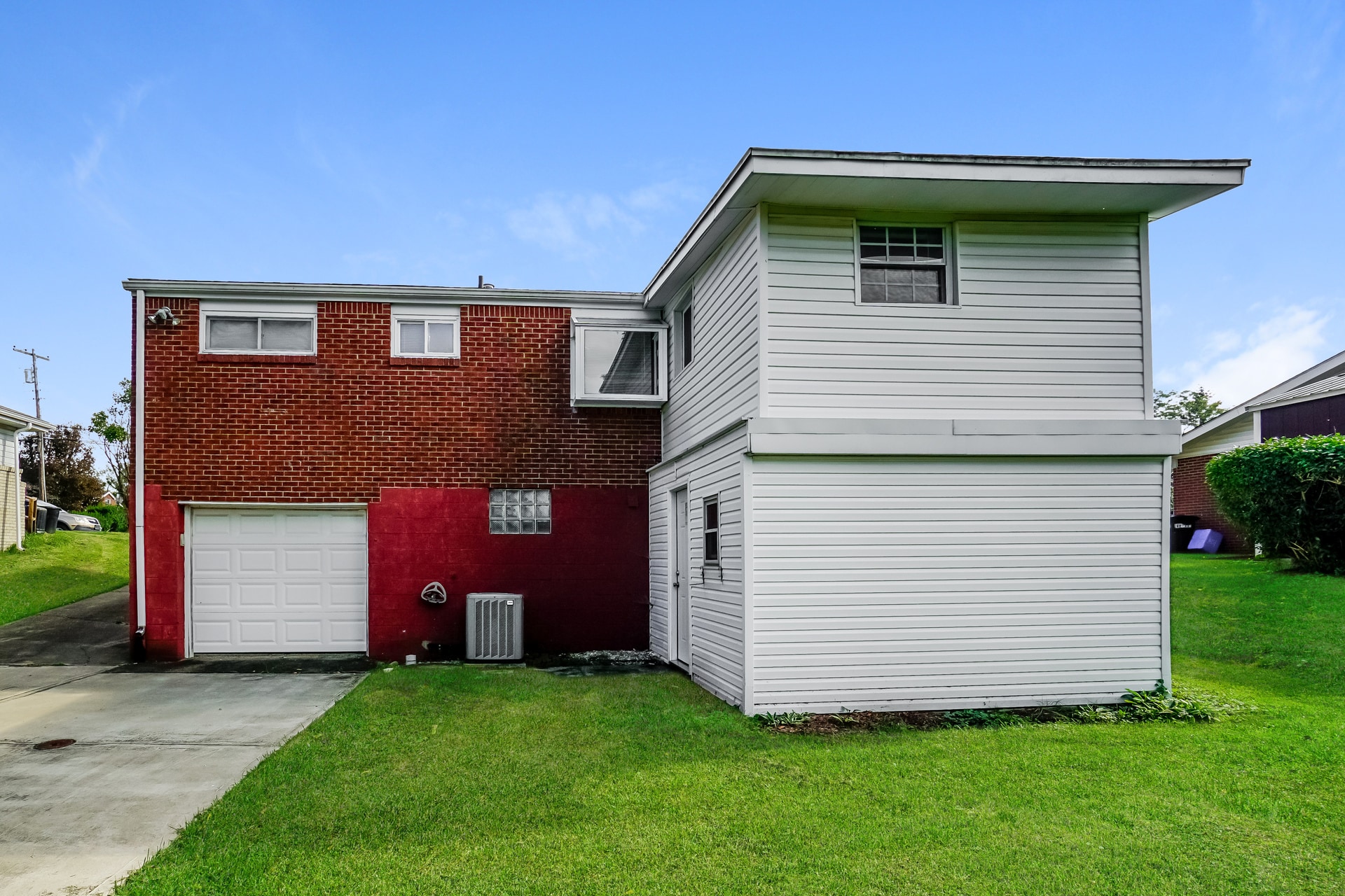 Building Photo - 764 5 Pines Rd