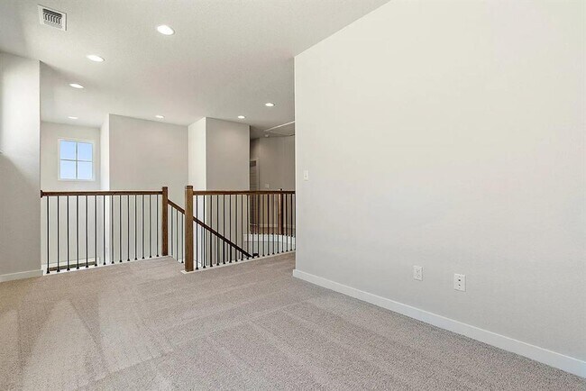 Building Photo - 2300 Lead Plum Path