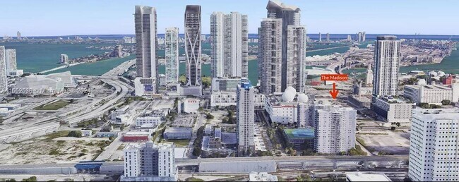 Building Photo - 800 N Miami Ave