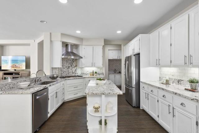 Building Photo - 1152 Via Vera Cruz